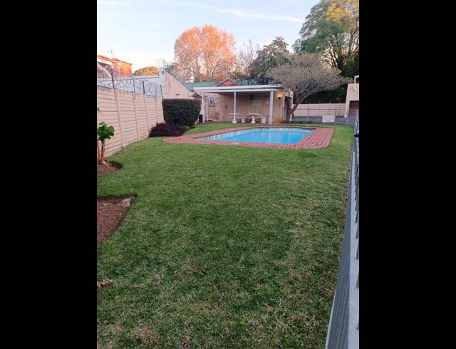 2 BEDROOM COMPLEX FOR SALE IN SCOTTSVILLE